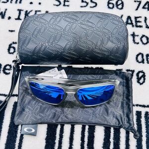 Oakley Sliver XL Sapphire Iridium Polarized Lenses,  Matte Grey Ink Sunglasses